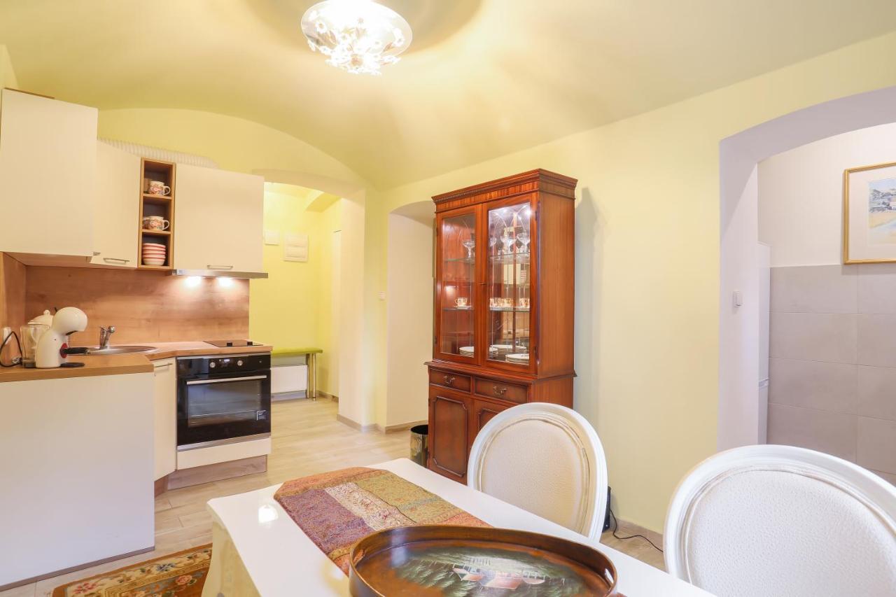 Apartamento Bruno Praga Exterior foto